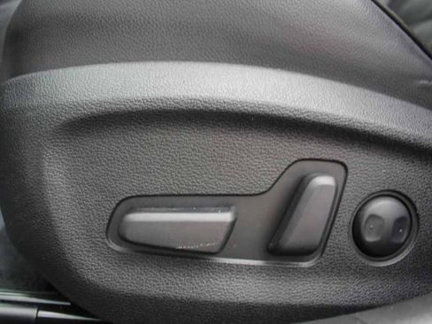 Used 2018 Hyundai Sonata Sport w/ Tech Package 05 FWD image 27