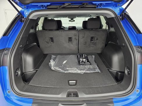 Used 2026 Chevrolet Blazer LT FWD image 25