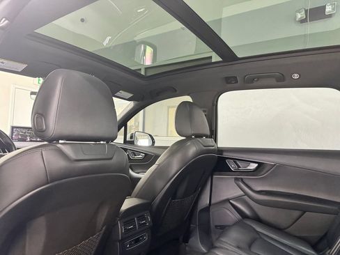 Used 2019 Audi Q7 3.0T Premium Plus w/ Premium Plus Package AWD/4WD image 25