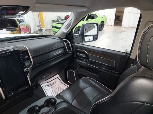Used 2024 RAM 2500 Laramie image 11