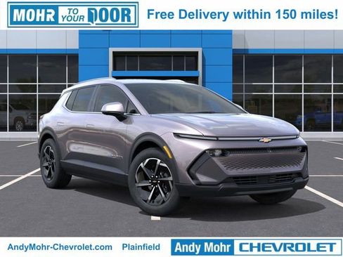 New 2026 Chevrolet Equinox EV LT image 7