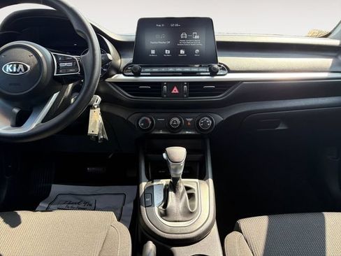 Used 2021 Kia Forte LXS FWD image 11