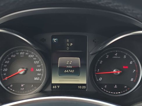 Used 2019 Mercedes-Benz GLC 300 4MATIC Coupe image 22