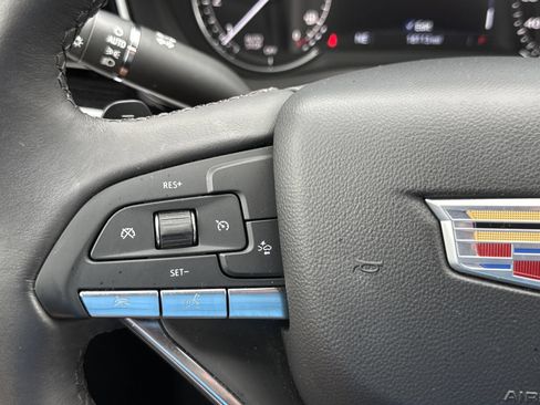 Used 2024 Cadillac XT6 Luxury FWD image 26