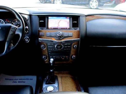 Used 2011 INFINITI QX56 2WD w/ Theater Pkg image 12