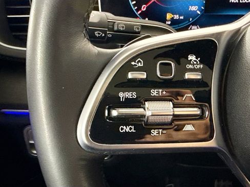 Certified 2023 Mercedes-Benz GLS 450 4MATIC image 11