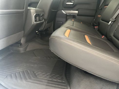 Used 2020 GMC Sierra 1500 AT4 w/ AT4 Premium Package image 32