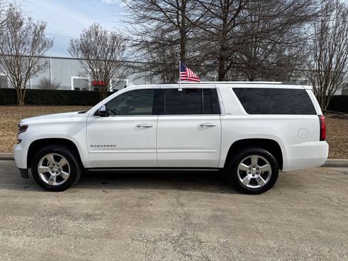 Used 2016 Chevrolet Suburban LTZ image 5