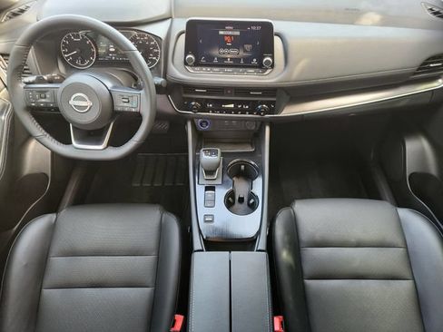 Used 2024 Nissan Rogue SV w/ SV Premium Package FWD image 26