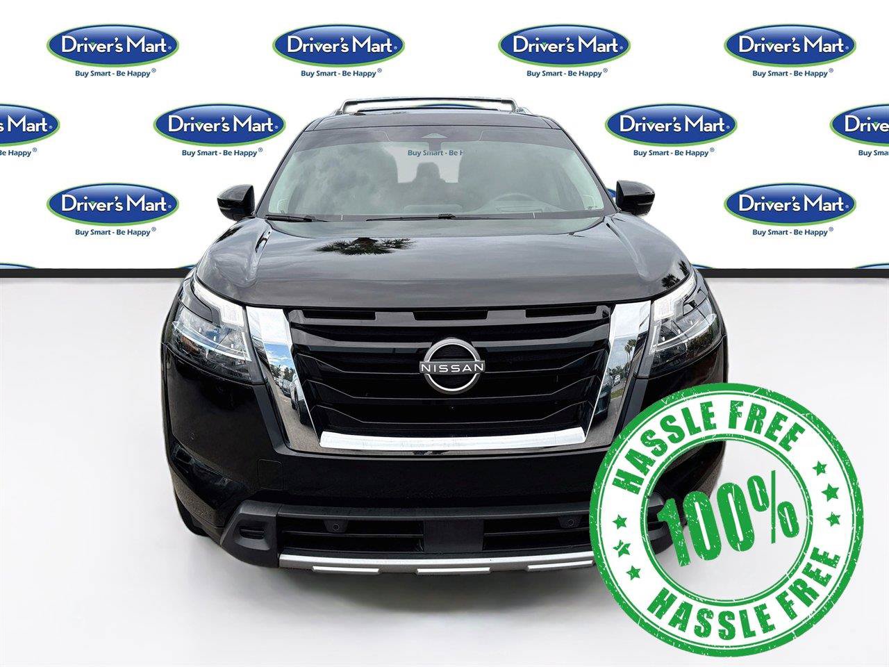 Used 2024 Nissan Pathfinder Platinum w/ Cargo Package FWD image 2