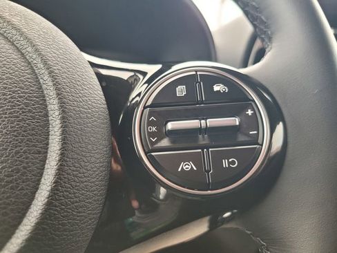 Used 2025 Kia Soul EX image 26