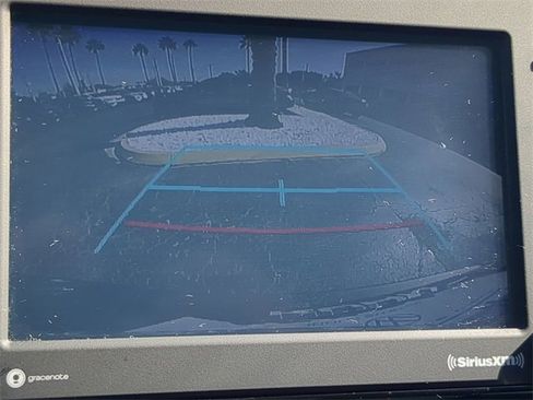 Used 2022 Toyota RAV4 XLE Premium image 23