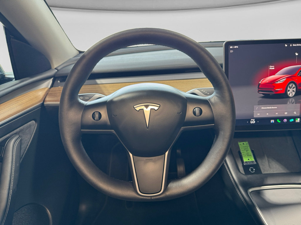 Used 2023 Tesla Model Y 2WD image 8