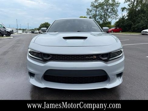 Used 2022 Dodge Charger Scat Pack RWD image 3