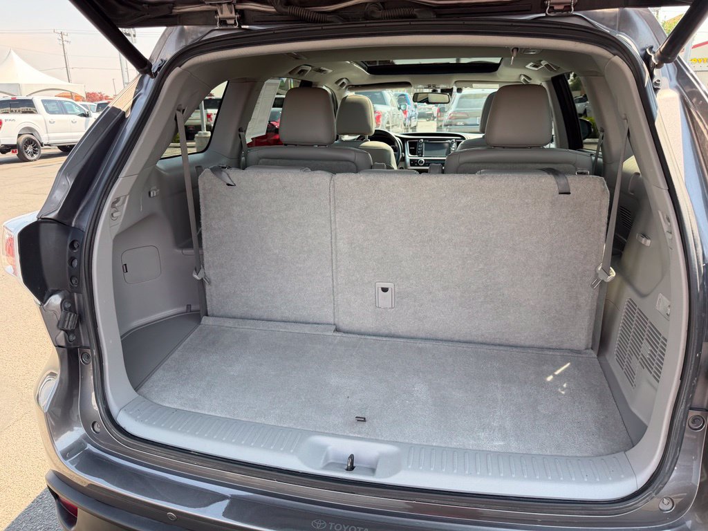 Used 2016 Toyota Highlander Limited Platinum AWD/4WD image 51