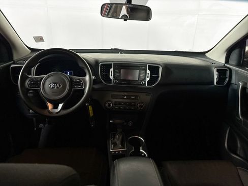 Used 2017 Kia Sportage LX AWD/4WD image 12