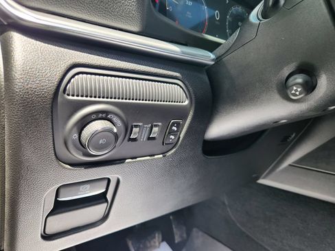 Used 2024 Jeep Wagoneer Series II AWD/4WD image 29