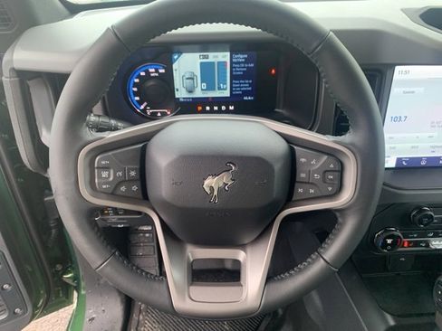 Used 2024 Ford Bronco Big Bend w/ Sasquatch Package image 11