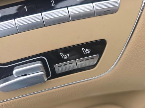 Used 2013 Mercedes-Benz S 550 4MATIC image 12