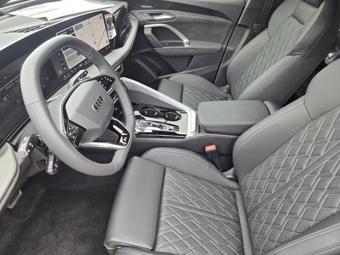 New 2026 Audi SQ5 Premium Plus AWD/4WD image 15