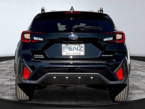 Used 2024 Subaru Crosstrek 2.0i Premium AWD/4WD image 5