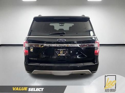 Used 2018 Ford Expedition Limited w/ Equipment Group 301A AWD/4WD image 6