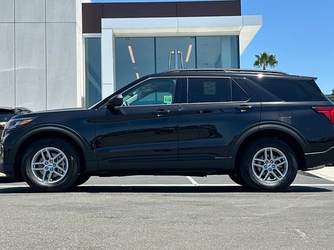 New 2026 Ford Explorer Active w/ Active Comfort Package RWD image 6