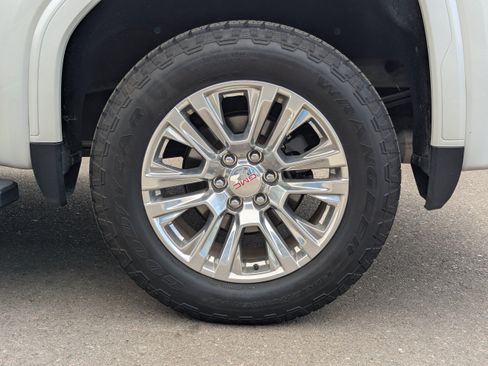 Certified 2022 GMC Sierra 1500 Denali w/ Driver Alert Package II AWD/4WD image 51