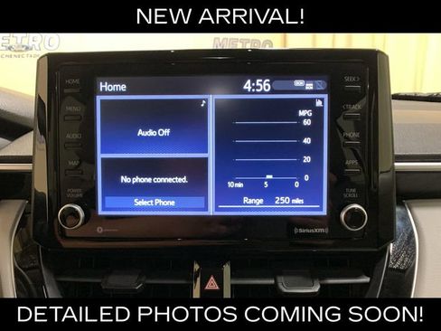 Used 2022 Toyota Corolla Cross LE AWD/4WD image 34