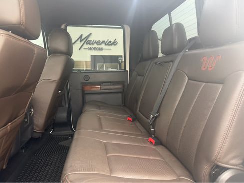 Used 2015 Ford F350 King Ranch w/ FX4 Off-Road Package AWD/4WD image 7