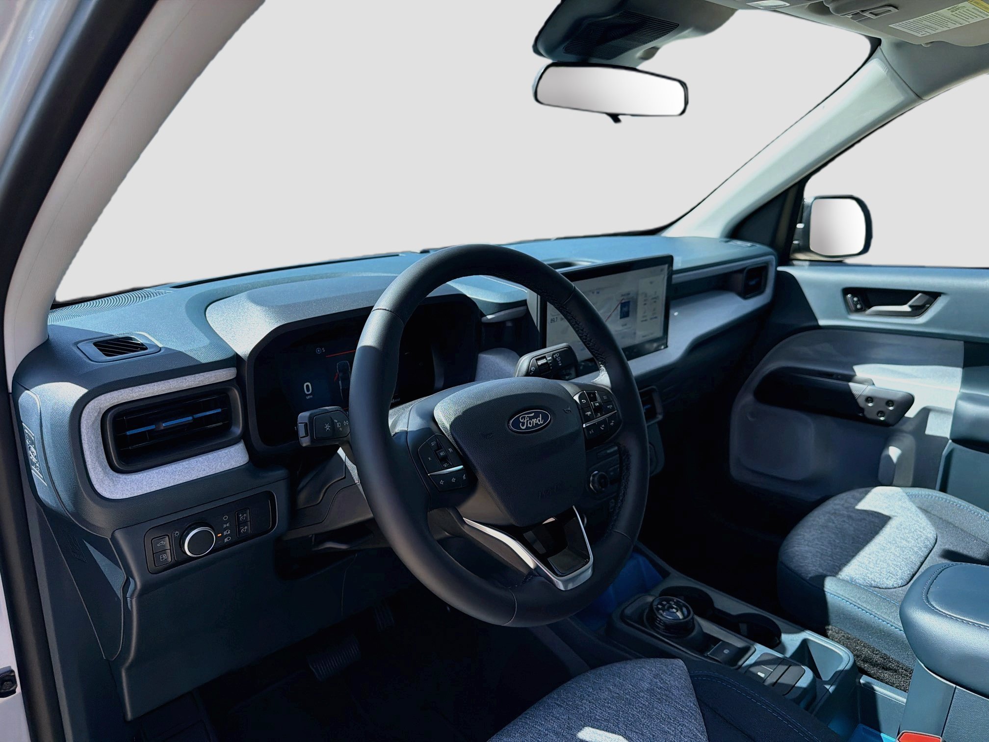 New 2026 Ford Maverick XLT w/ XLT Luxury Package FWD image 6