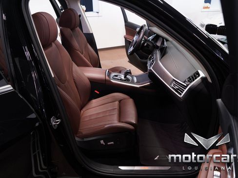 Used 2022 BMW X7 xDrive40i w/ Executive Package AWD/4WD image 30
