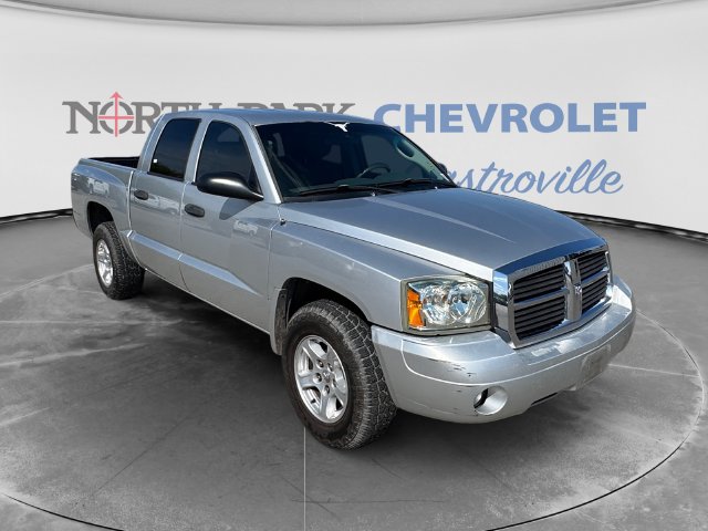 Used 2006 Dodge Dakota SLT RWD image 1