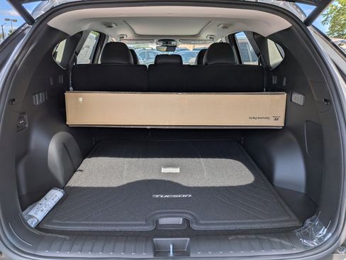 New 2026 Hyundai Tucson Limited w/ Tow & Go Package FWD image 13