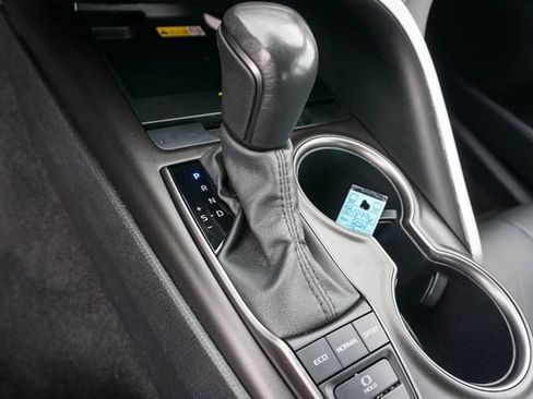 Used 2024 Toyota Camry XSE FWD image 15