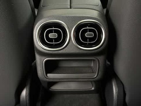 Certified 2026 Mercedes-Benz GLC 300 4MATIC image 29
