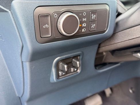 Certified 2022 Ford Maverick Lariat w/ Lariat Luxury Package AWD/4WD image 30