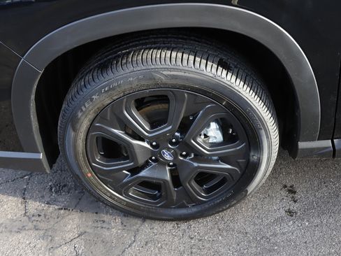 New 2026 Subaru Ascent Bronze Edition image 14