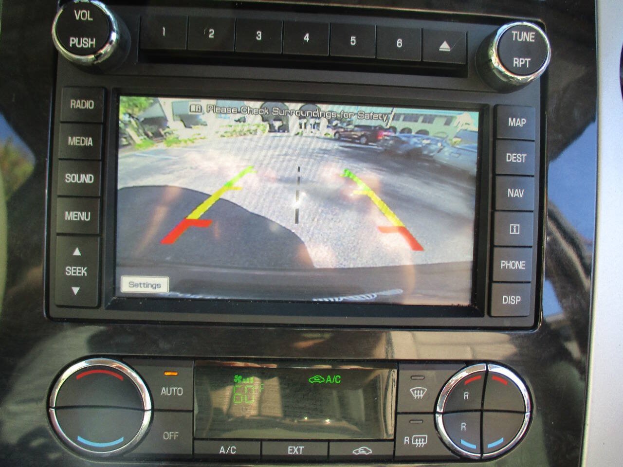Used 2013 Ford Expedition EL Limited RWD image 20