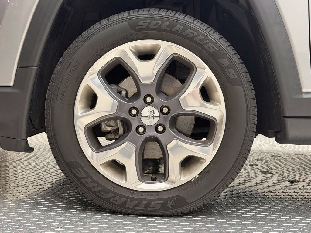 Used 2021 Jeep Compass Limited AWD/4WD image 5