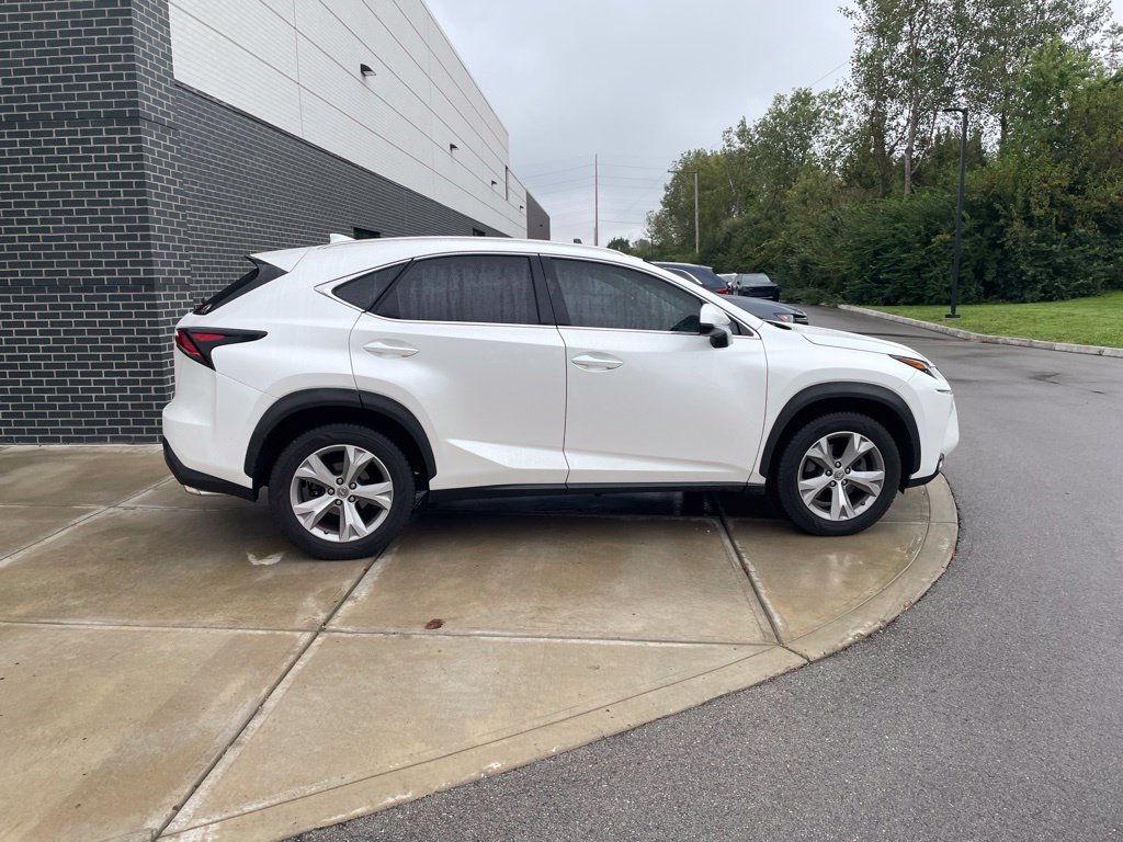 Used 2017 Lexus NX 200t AWD w/ Premium Package image 6