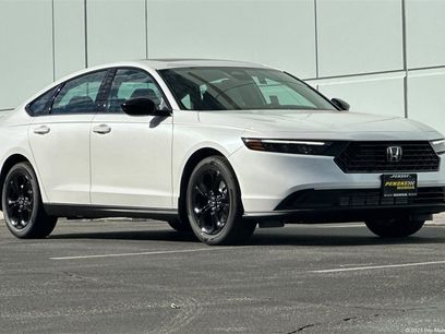 New 2025 Honda Accord SE