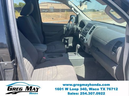 Used 2015 Nissan Frontier S RWD image 25