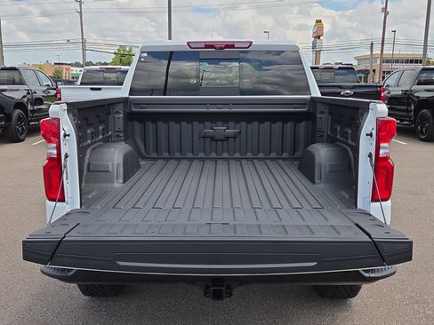 New 2026 Chevrolet Silverado 1500 ZR2 w/ LPO, Dark Essentials Package AWD/4WD image 14