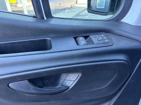 Used 2019 Mercedes-Benz Sprinter 144 image 8