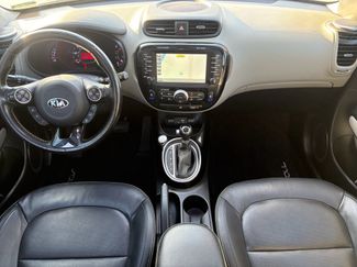 Used 2016 Kia Soul + w/ Primo Package FWD video 2