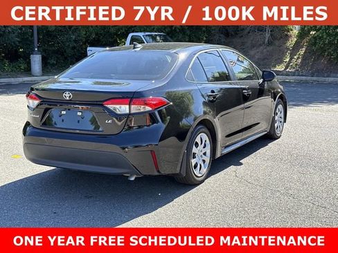 Used 2025 Toyota Corolla LE FWD image 2