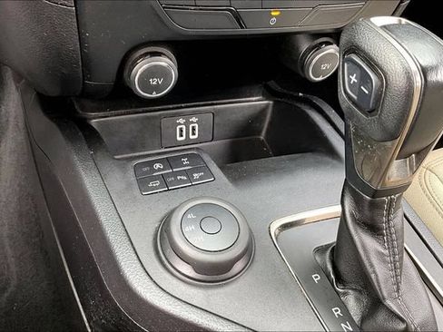 Used 2019 Ford Ranger XLT w/ Equipment Group 301A Mid AWD/4WD image 24