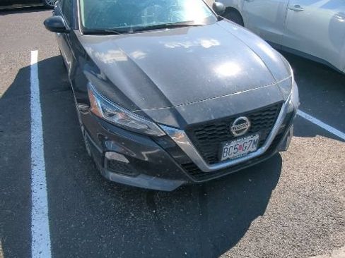 Used 2021 Nissan Altima 2.5 SV w/ SV Premium Package FWD image 6