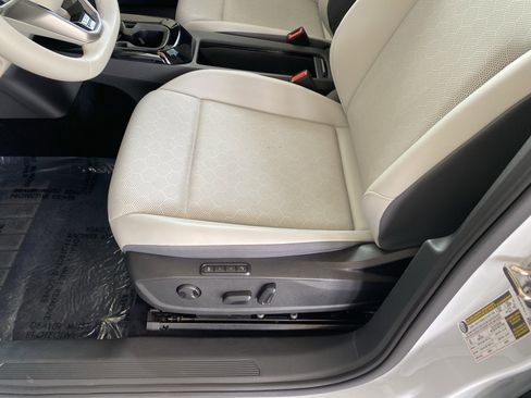 Certified 2021 Volkswagen ID.4 1st Edition RWD image 13
